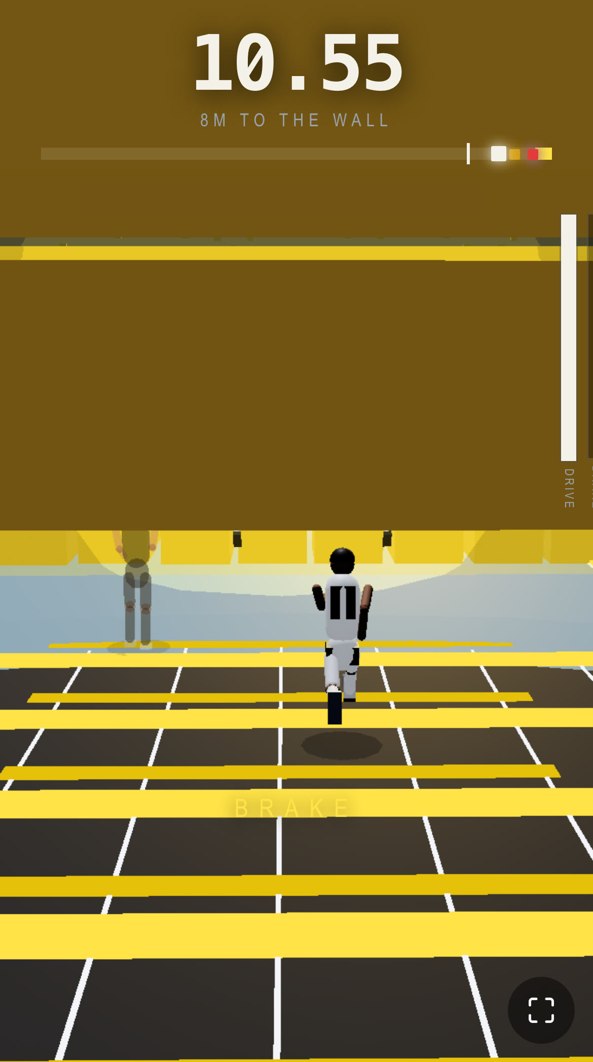 Eight meters to the wall: a huge olive fascia fills the top two thirds of the portrait frame, the player is a small figure at the bottom, Bolt is a ghost on the left